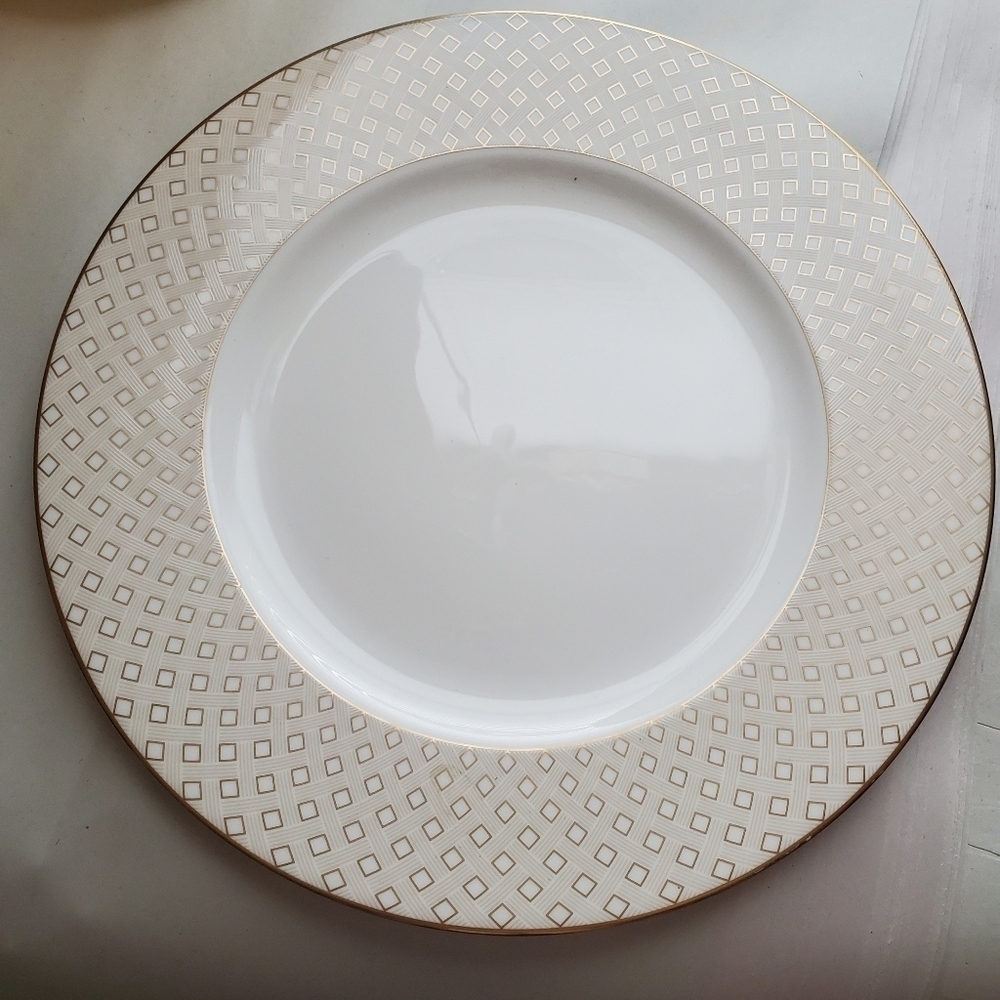 Lenox Kate Spade Waverly Pond Dinner plate. Nwt. 1 piece. 10 7/8. discontinued